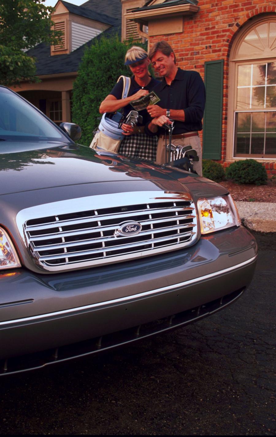  Ford Crown Victoria 1998 года  (фото 130 из 161)